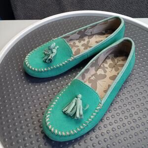 Lands' End Women Suede Moccasin Slip on Loafers Green